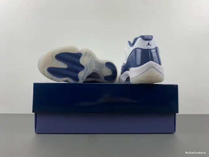 MaikeSneakers (2024) Midnight Low FV5104-104 11 Navy Retro Jordan 0523